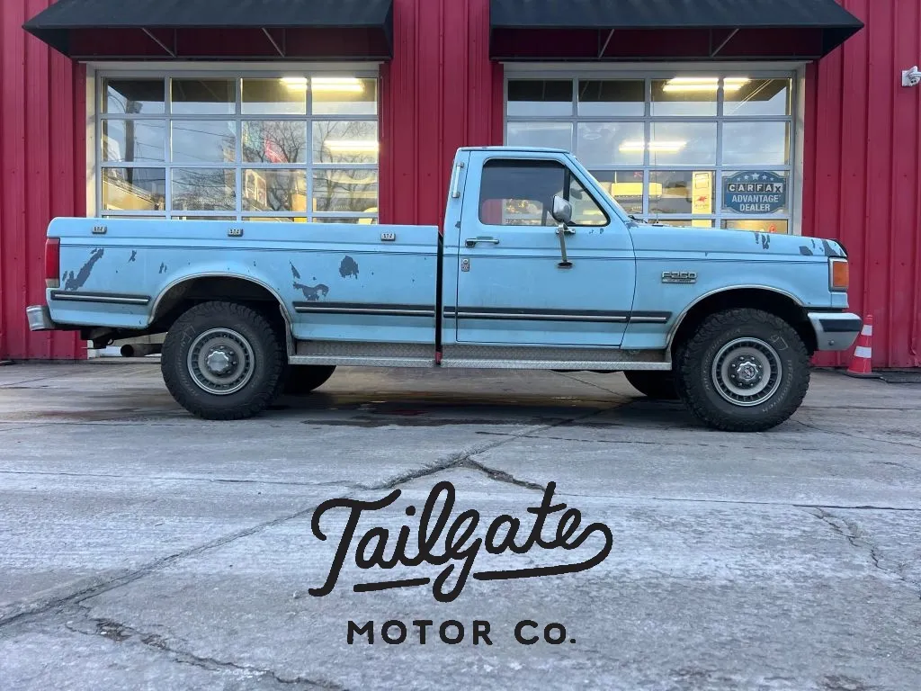 Blue 1987 Ford F250 XLT Lariat Reg Cab 4WD for sale in Fremont, NE