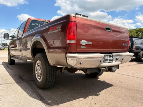 More photos of 2005 Ford F350 Super Duty Crew Cab Lariat Pickup 4D 8 ft at Tailgate Motor Co. (Fremont North), NE