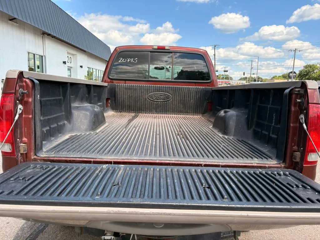 2005 Ford F-350 Super Duty Lariat - Photo 8
