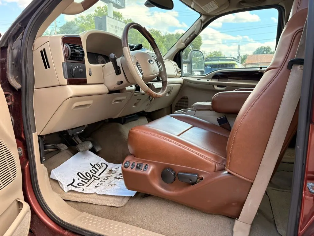 2005 Ford F-350 Super Duty Lariat - Photo 16