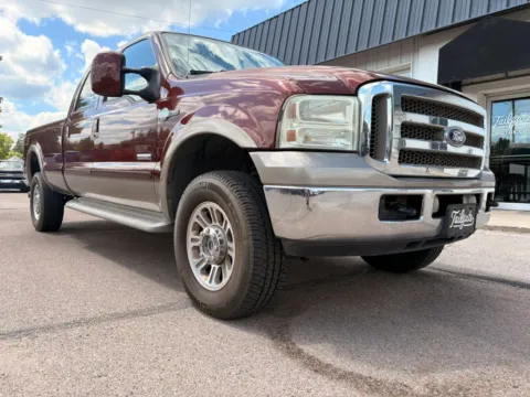 Photos of 2005 Ford F350 Super Duty Crew Cab Lariat Pickup 4D 8 ft for sale in Fremont, NE at Tailgate Motor Co. (Fremont North)
