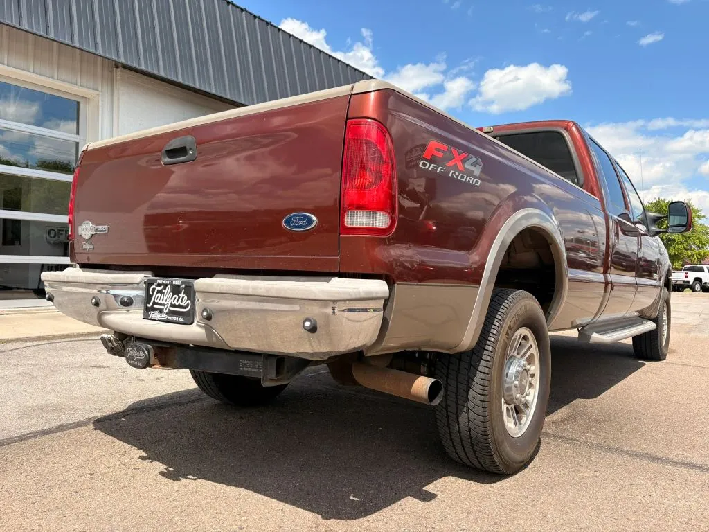 2005 Ford F-350 Super Duty Lariat - Photo 6