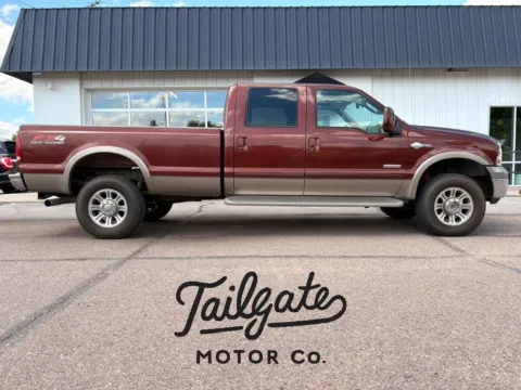 Red 2005 Ford F350 Super Duty Crew Cab Lariat Pickup 4D 8 ft for sale in Fremont, NE
