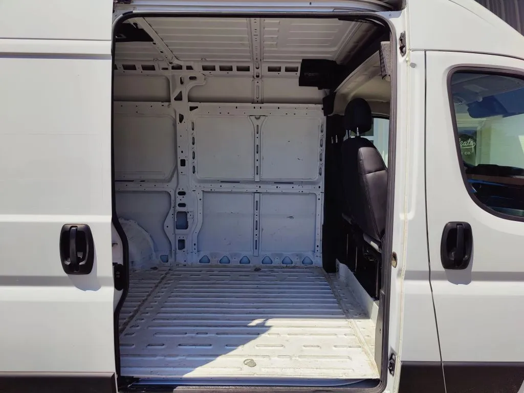 Ram Cargo Van photo 13