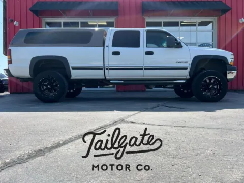White 2002 Chevrolet Silverado 2500 HD Crew Cab Long Bed for sale in Fremont, NE