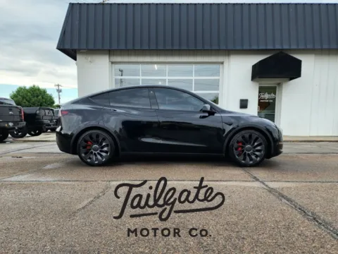 Black 2022 Tesla Model Y Performance Sport Utility 4D for sale in Fremont, NE