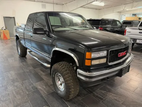 Photos of 1997 GMC 1500 Club Coupe Short Bed for sale in Fremont, NE at Tailgate Motor Co. (Fremont North)