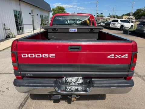 More photos of 1999 Dodge Ram 2500 Quad Cab Long Bed at Tailgate Motor Co. (Fremont North), NE