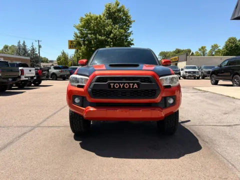 Another view of 2016 Toyota Tacoma Double Cab TRD Sport Pickup 4D 6 ft for sale in Fremont, NE at Tailgate Motor Co. (Fremont North)