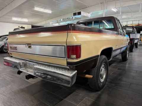 Another view of 1986 GMC C/K2500 Sierra Reg Cab 4WD for sale in Fremont, NE at Tailgate Motor Co. (Fremont North)