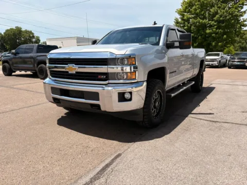 Another view of 2015 Chevrolet Silverado 2500 HD Crew Cab LT Pickup 4D 6 1/2 ft for sale in Fremont, NE at Tailgate Motor Co. (Fremont North)
