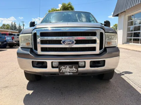 Another view of 2006 Ford F250 Super Duty Super Cab Lariat Pickup 4D 8 ft for sale in Fremont, NE at Tailgate Motor Co. (Fremont North)