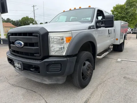 More photos of 2011 Ford F550 Super Duty Crew Cab & Chassis 176' W.B. 4D at Tailgate Motor Co. (Fremont North), NE