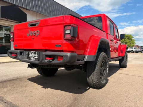 More photos of 2020 Jeep Gladiator Launch Edition Pickup 4D 5 ft at Tailgate Motor Co. (Fremont North), NE