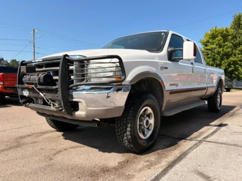 More photos of 2004 Ford F350 Super Duty Crew Cab Lariat Pickup 4D 8 ft at Tailgate Motor Co. (Fremont North), NE