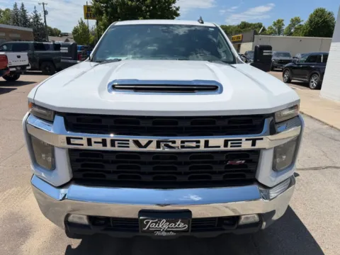 Another view of 2023 Chevrolet Silverado 2500 HD Crew Cab LT Pickup 4D 6 1/2 ft for sale in Fremont, NE at Tailgate Motor Co. (Fremont North)