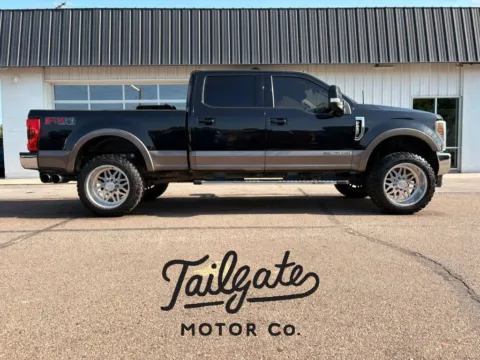 Black 2019 Ford F250 Super Duty Crew Cab Lariat Pickup 4D 6 3/4 ft for sale in Fremont, NE