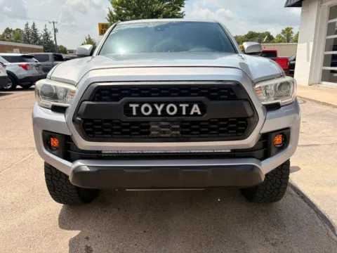 Another view of 2019 Toyota Tacoma Double Cab TRD Off-Road Pickup 4D 6 ft for sale in Fremont, NE at Tailgate Motor Co. (Fremont North)