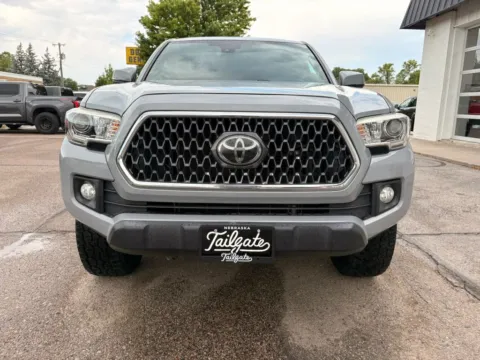 Another view of 2018 Toyota Tacoma Double Cab TRD Off-Road Pickup 4D 5 ft for sale in Fremont, NE at Tailgate Motor Co. (Fremont North)
