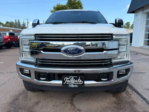 Another view of 2018 Ford F250 Super Duty Crew Cab Lariat Pickup 4D 8 ft for sale in Fremont, NE at Tailgate Motor Co. (Fremont North)