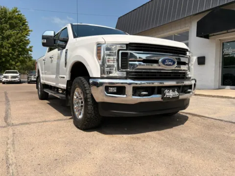 Photos of 2019 Ford F250 Super Duty Crew Cab XLT Pickup 4D 6 3/4 ft for sale in Fremont, NE at Tailgate Motor Co. (Fremont North)