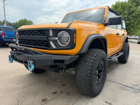 More photos of 2022 Ford Bronco Black Diamond Sport Utility 4D at Tailgate Motor Co. (Fremont North), NE