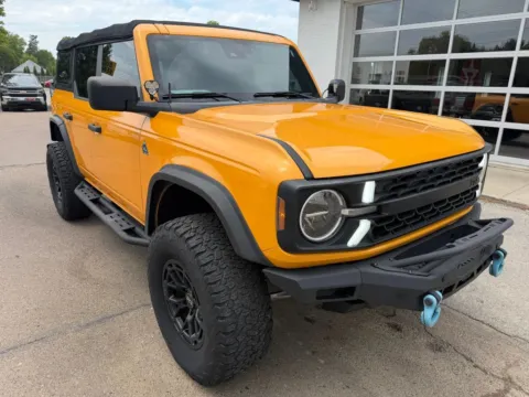 Photos of 2022 Ford Bronco Black Diamond Sport Utility 4D for sale in Fremont, NE at Tailgate Motor Co. (Fremont North)