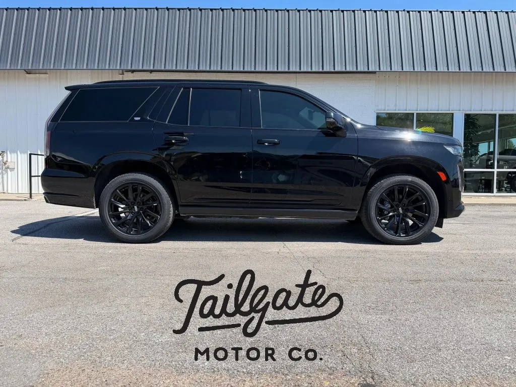 Black 2021 Cadillac Escalade Sport SUV 4D for sale in Fremont, NE