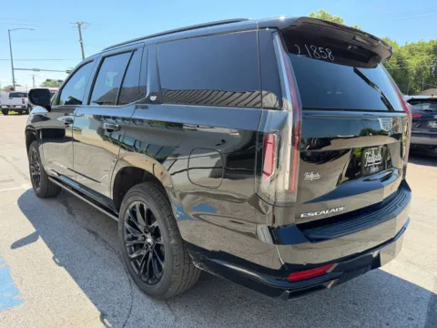 More photos of 2021 Cadillac Escalade Sport SUV 4D at Tailgate Motor Co. (Fremont North), NE