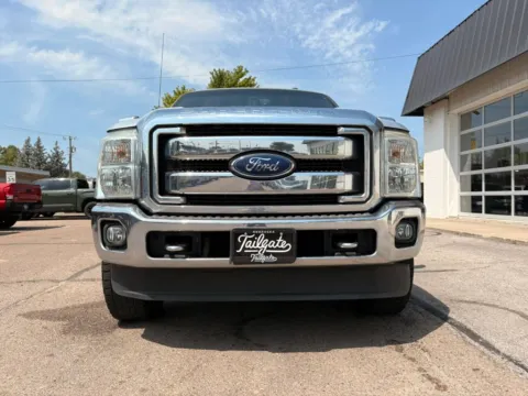 Another view of 2016 Ford F250 Super Duty Crew Cab Lariat Pickup 4D 6 3/4 ft for sale in Fremont, NE at Tailgate Motor Co. (Fremont North)
