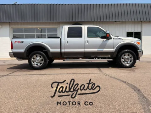 Silver 2016 Ford F250 Super Duty Crew Cab Lariat Pickup 4D 6 3/4 ft for sale in Fremont, NE