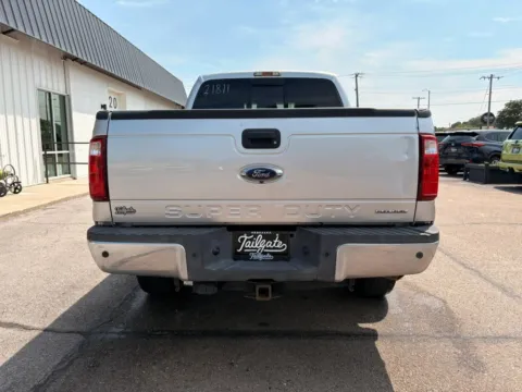More photos of 2016 Ford F250 Super Duty Crew Cab Lariat Pickup 4D 6 3/4 ft at Tailgate Motor Co. (Fremont North), NE