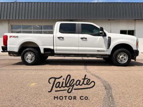 White 2023 Ford F250 Super Duty Crew Cab XL Pickup 4D 6 3/4 ft for sale in Fremont, NE