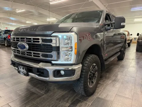 More photos of 2023 Ford F250 Super Duty Crew Cab XLT Pickup 4D 6 3/4 ft at Tailgate Motor Co. (Fremont North), NE