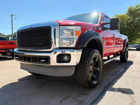Another view of 2013 Ford F350 Super Duty Crew Cab Lariat Pickup 4D 8 ft for sale in Fremont, NE at Tailgate Motor Co. (Fremont North)