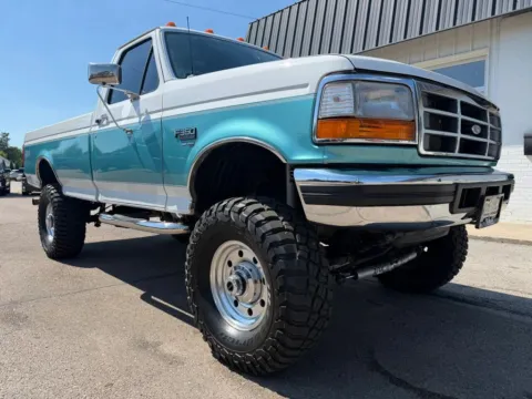 Photos of 1997 Ford F350 Regular Cab Long Bed for sale in Fremont, NE at Tailgate Motor Co. (Fremont North)