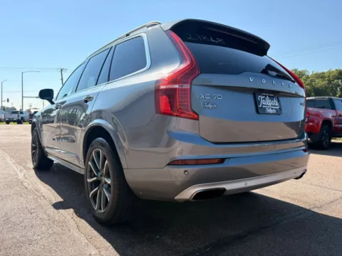 More photos of 2016 Volvo XC90 T6 Momentum Sport Utility 4D at Tailgate Motor Co. (Fremont North), NE