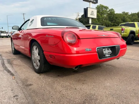 More photos of 2003 Ford Thunderbird Convertible 2D at Tailgate Motor Co. (Fremont North), NE