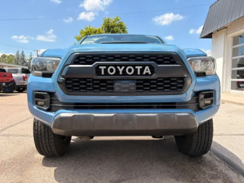 Another view of 2018 Toyota Tacoma Double Cab TRD Pro Pickup 4D 5 ft for sale in Fremont, NE at Tailgate Motor Co. (Fremont North)