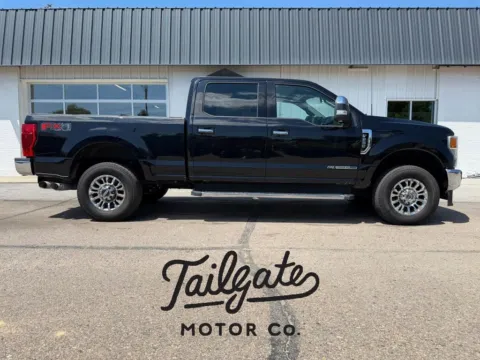 Black 2022 Ford F250 Super Duty Crew Cab XLT Pickup 4D 6 3/4 ft for sale in Fremont, NE