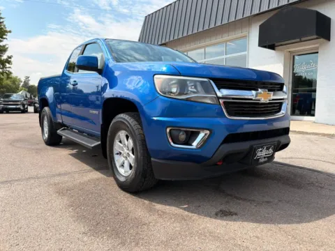 Photos of 2018 Chevrolet Colorado Extended Cab Work Truck Pickup 2D 6 ft for sale in Fremont, NE at Tailgate Motor Co. (Fremont North)