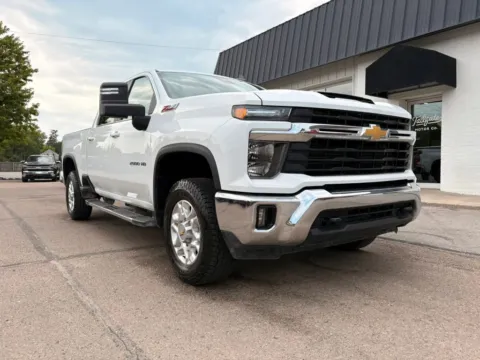 Photos of 2025 Chevrolet Silverado 2500 HD Crew Cab LT Pickup 4D 6 1/2 ft for sale in Fremont, NE at Tailgate Motor Co. (Fremont North)