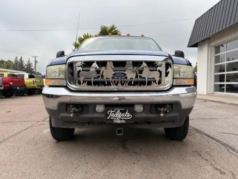 Another view of 2003 Ford F350 Super Duty Crew Cab XLT Pickup 4D 6 3/4 ft for sale in Fremont, NE at Tailgate Motor Co. (Fremont North)