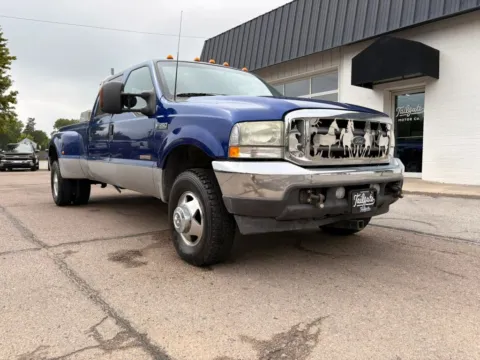 Photos of 2003 Ford F350 Super Duty Crew Cab XLT Pickup 4D 6 3/4 ft for sale in Fremont, NE at Tailgate Motor Co. (Fremont North)