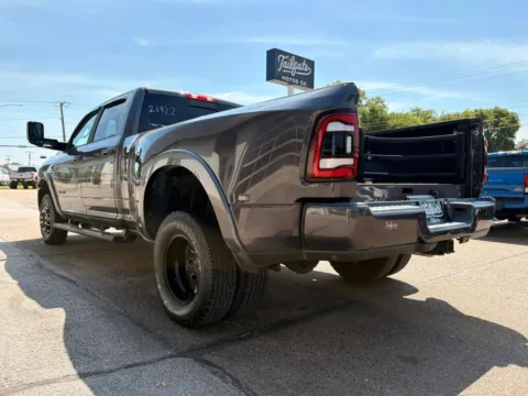 More photos of 2021 Ram 3500 Crew Cab Laramie Pickup 4D 8 ft at Tailgate Motor Co. (Fremont North), NE