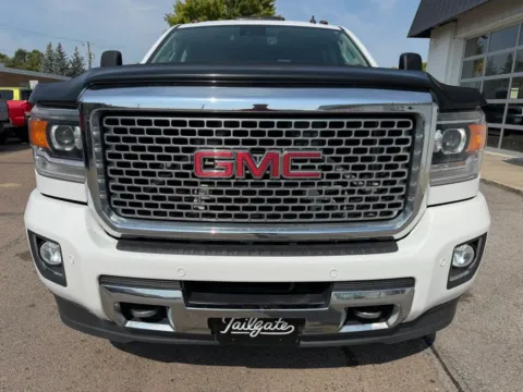 Another view of 2015 GMC Sierra 2500 HD Crew Cab Denali Pickup 4D 6 1/2 ft for sale in Fremont, NE at Tailgate Motor Co. (Fremont North)