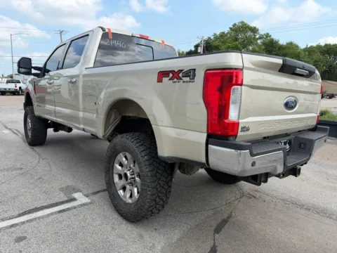 More photos of 2017 Ford F250 Super Duty Crew Cab Lariat Pickup 4D 6 3/4 ft at Tailgate Motor Co. (Fremont North), NE
