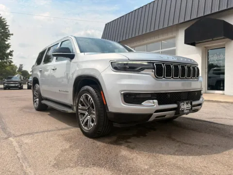 Photos of 2024 Jeep Wagoneer Series II Sport Utility 4D for sale in Fremont, NE at Tailgate Motor Co. (Fremont North)