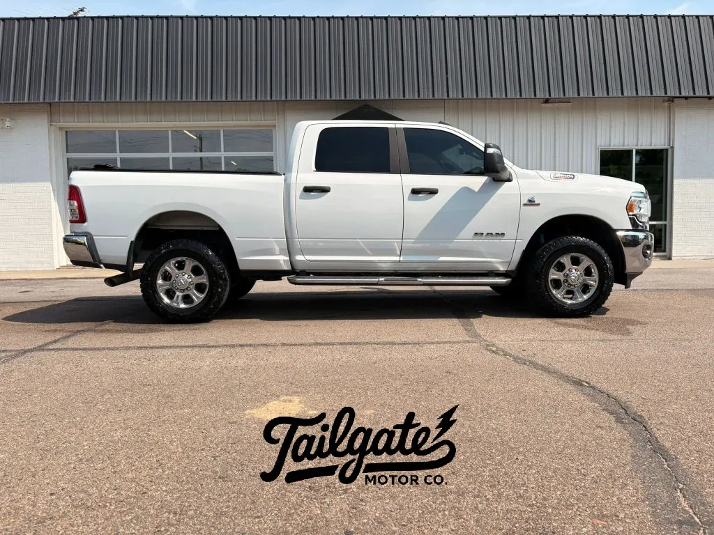 2024 Ram 2500 Crew Cab Big Horn Pickup 4D 6 1/3 ft for sale in Fremont, NE
