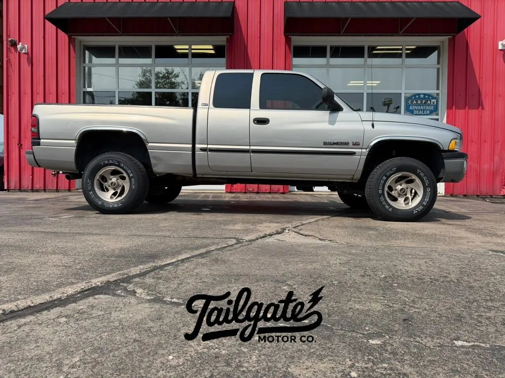 Unknown 2000 Dodge Ram 1500 Quad Cab Short Bed for sale in Fremont, NE